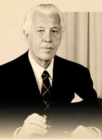 Soren Kristian Toubro henning holck larse e1764581161743